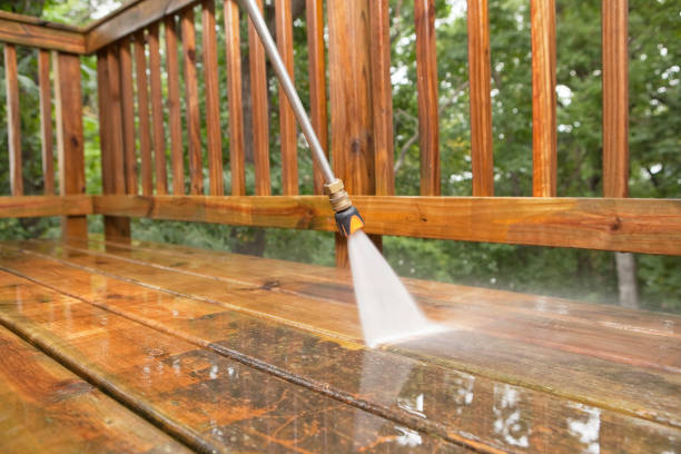 Professional Pressure Washing in Oconomowoc, WI